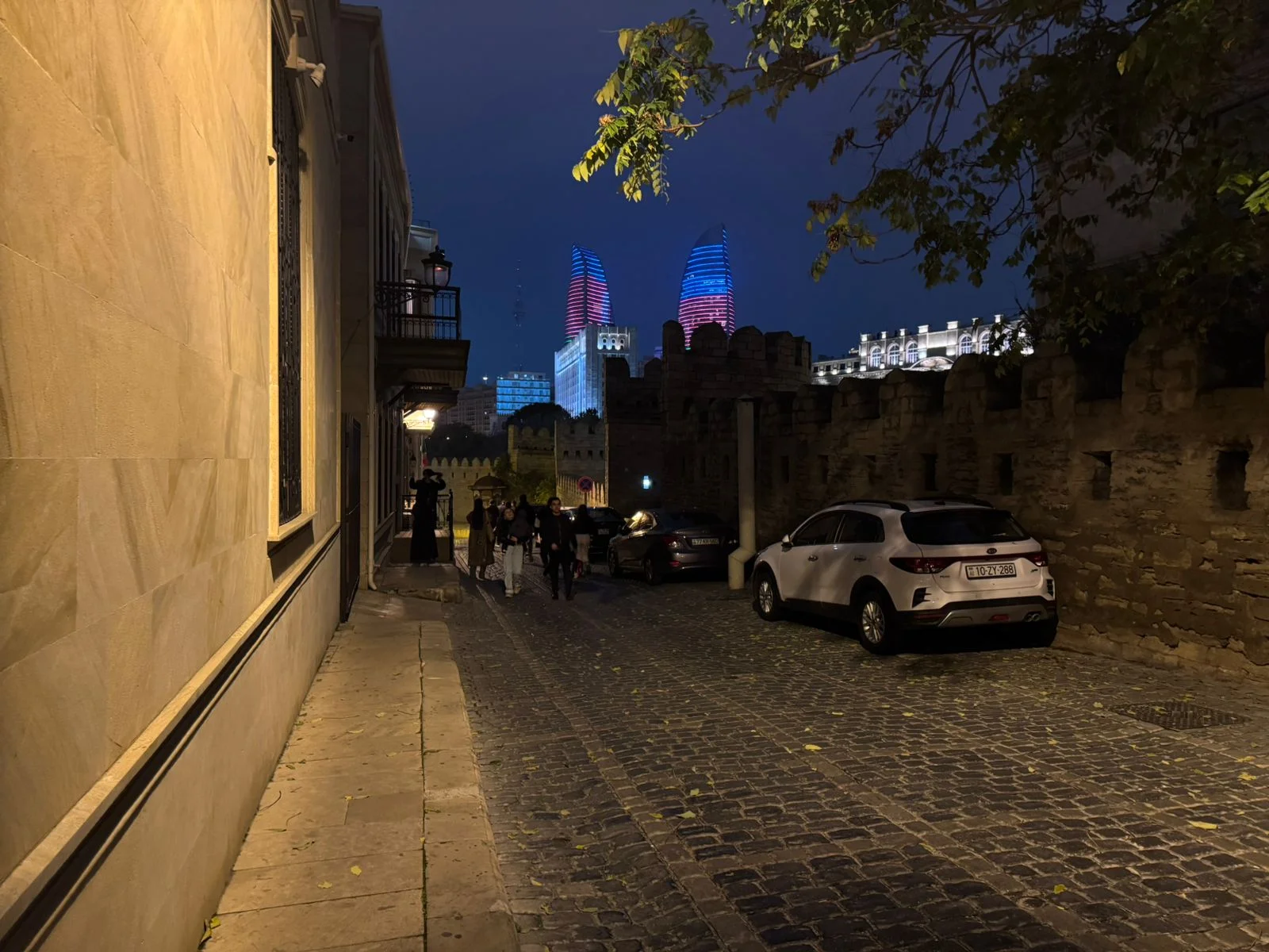 Avoiding fake agent scams for Azerbaijan work visas and employment