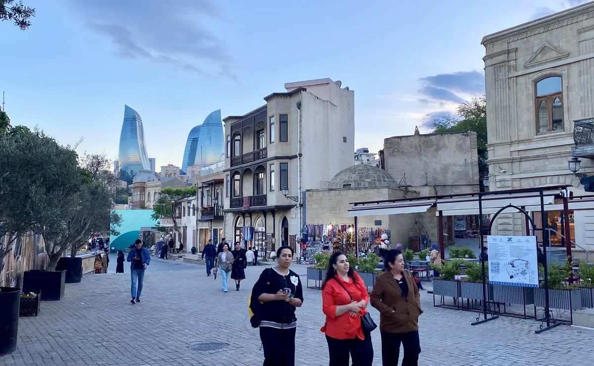 How to identify fake Azerbaijan work visa and avoid job scams in 2026