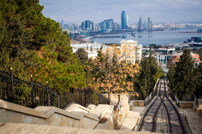 Highland Park (Dagustu Park) panoramic view of Baku and Flame Towers